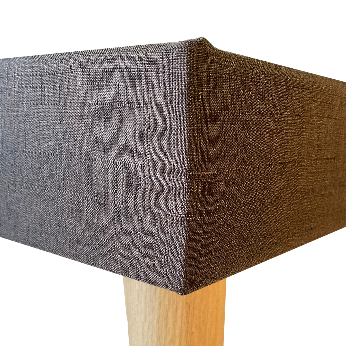 box matrimonial, box con funda lino, base matrimonial lino, box elegante, base con madera pino 3/4, base con cubierta reforzada, base con tapiz en tela tactopiel, base con patas de madera, base con patas de 15 cm, box duradero, box de alta calidad, base matrimonial de lujo, base con tapiz premium, base con soporte confiable, base para descanso cómodo, base sofisticada, base resistente para colchón matrimonial, base con diseño moderno, box con material de alta calidad, base para habitación elegante, box con 